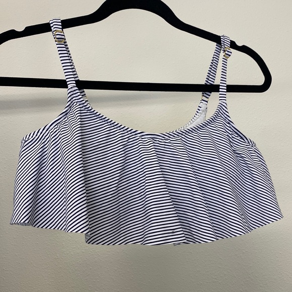 Xhilaration Stripe Swim Top - Picture 2 of 12